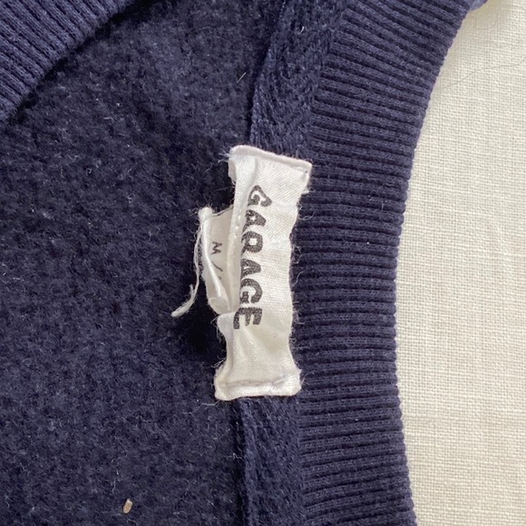 Navy crew neck - Picture 2 of 3